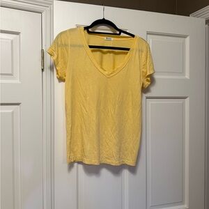 4 lamade tshirts  2 NWT 
Yellow /Navy and pink /white